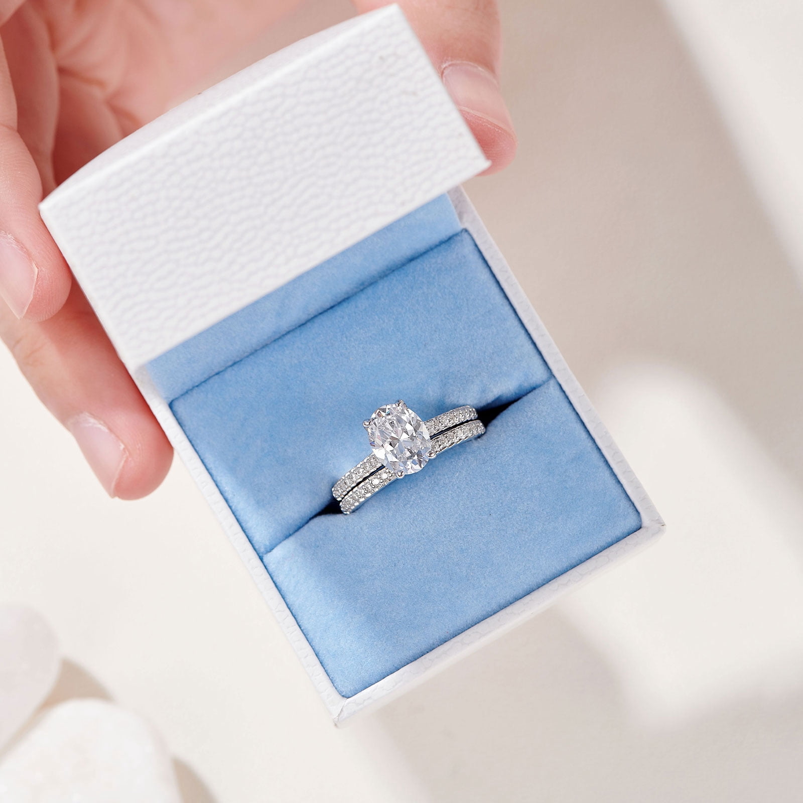 Newshe Solitaire Engagement Rings for Women Wedding Ring Set Sterling Silver Oval Cz 2.2Ct Size 5
