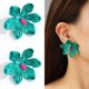 thumbnail image 1 of 2 pares de aretes de metal color polvo metalizado de Barbie para, 1 of 5