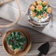 thumbnail image 4 of Maceta suculenta YONGSHENG con Sombrero de vaquero de resina con bandeja, 4 of 5