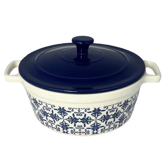 Le Regalo Stoneware Casserole with Lid