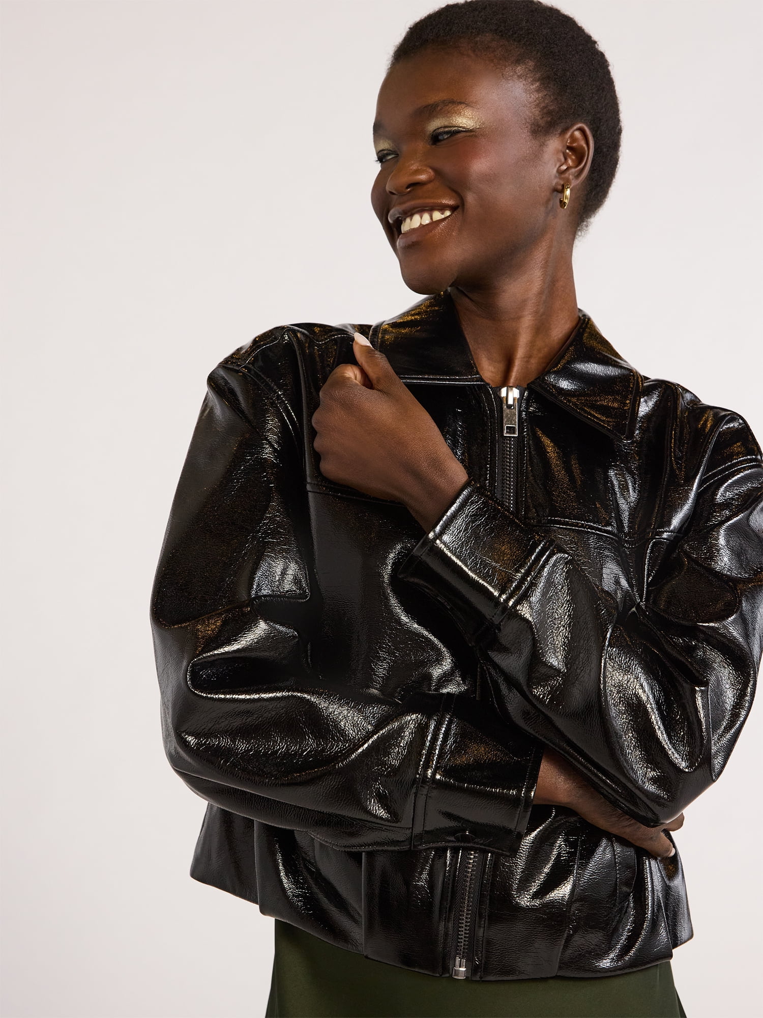 CULAX SHORT BONBERJACKET 美品 Scoop Women's Crinkle Faux Patent Leather Cropped Bomber