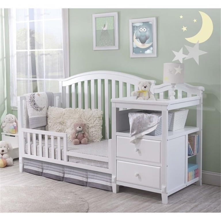 Sorelle Berkley 4-In-1 Crib with Changer & Drawers in White, Baby