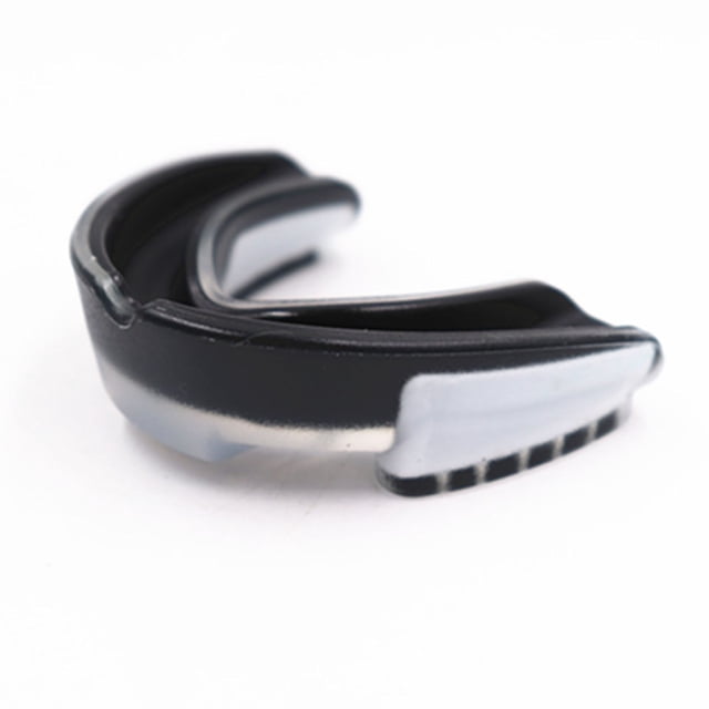Le PARDE BOCHE, EVA SPORTS Gardée buccale réutilisable pour la boxe blanc noir