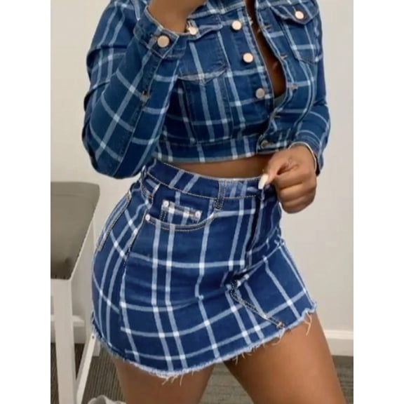 Women's Mid Waisted Plaid Denim Mini Skirt Frayed Hem Bodycon Jean Skirt upper body only requires a simple combination