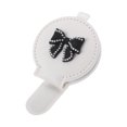 thumbnail image 1 of Clip de gafas de sol para coche Unique Bargains, magnético, universal, para visera del sol, clip de almacenamiento protector para gafas, cuero PU, blanco, 10x6cm, 1 pieza, 1 of 7