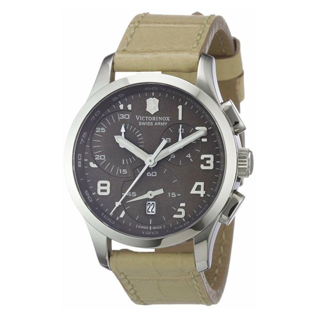 reloj de cuarzo victorinox swiss army 241320 classic alliance con cronógrafo de cuero esfera marrón para mujer caja redonda de acero inoxidable, carátula marrón con tres subesferas y ventana de fecha a las 6, manecillas luminiscentes y marcadores numéricos, correa de cuero marrón claro con pespuntes, vista frontal.