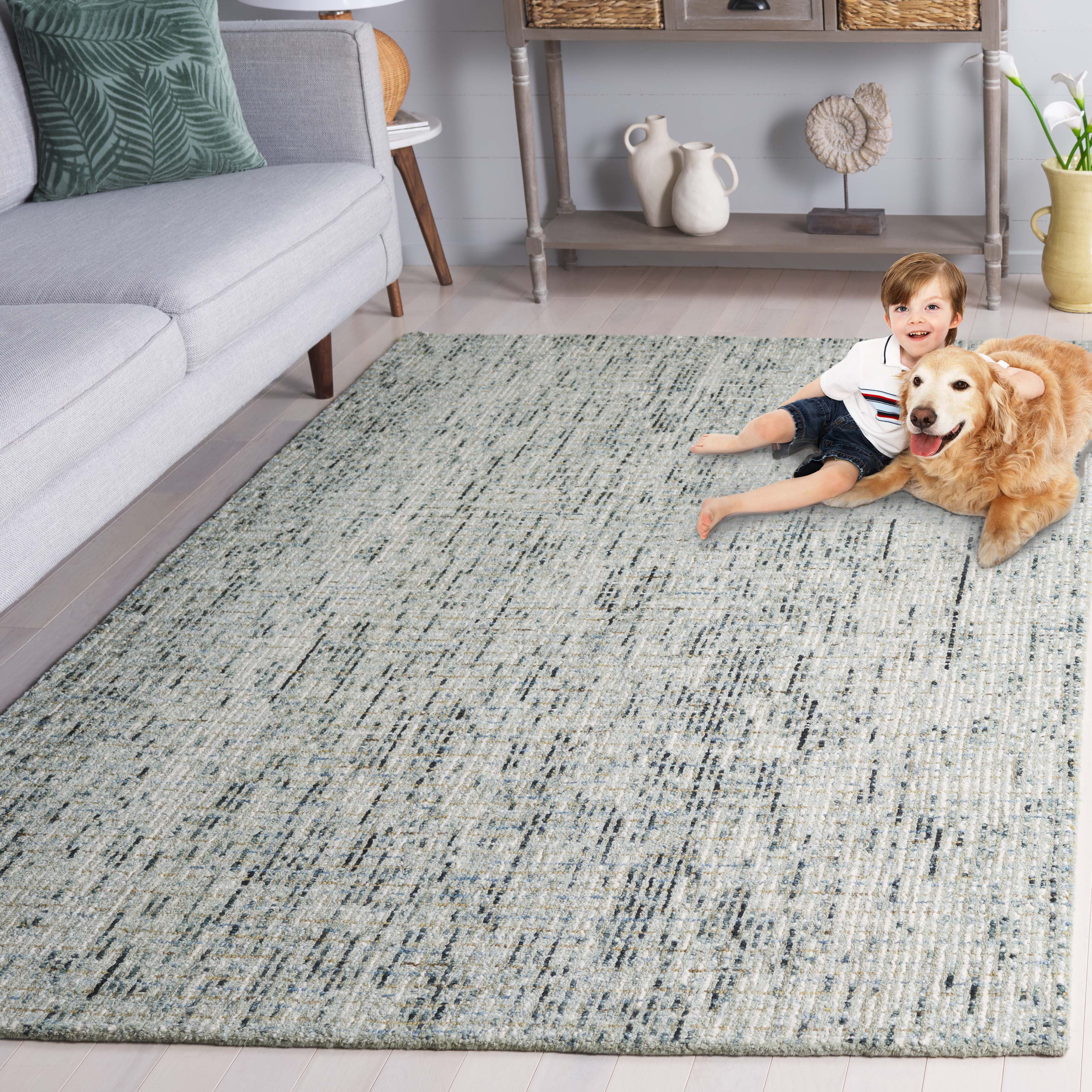 Safavieh Abstract Delia Distressed Wool Area Rug, Green/Ivory, 6' x 9'