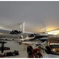 thumbnail image 1 of Soporte de pared RC Airplane Hanger para montaje en techo, 1 of 9