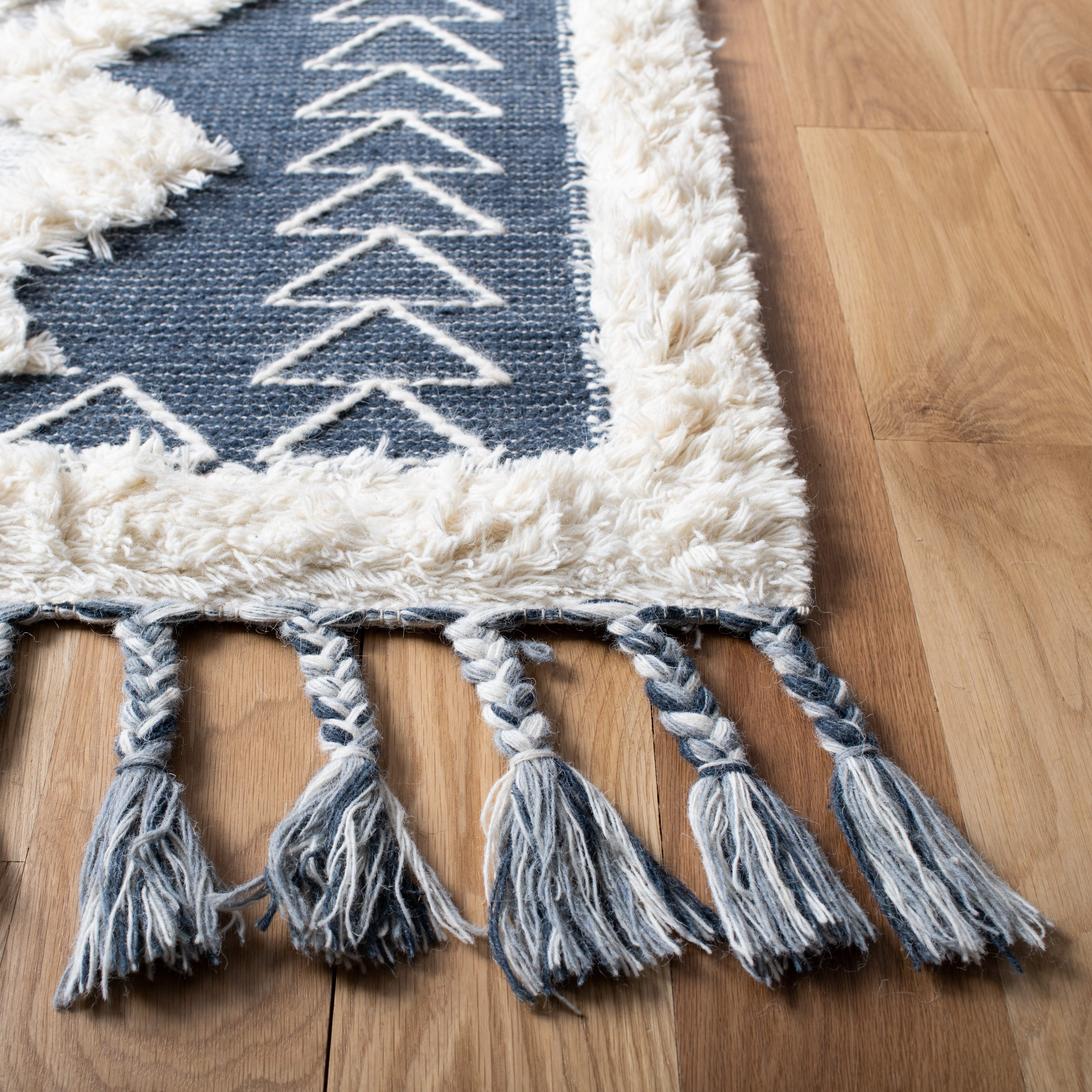 SAFAVIEH Natura Ashlea Geometric Wool Area Rug, Ivory/Blue, 8' x 10'