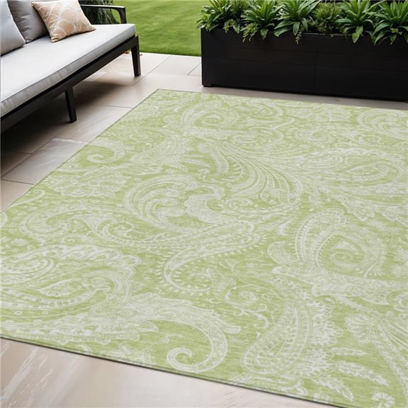 HomeRoots 580143 5 x 8 ft. Paisley Washable Indoor & Outdoor Rectangle Area Rug, Green & Ivory
