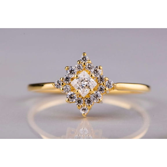 vylahjewellery Princess Cut Moissanite Diamond Wedding Ring Unique Anniversary Diamond Ring 14K Yellow Gold Comfort Fit Engagement Ring for Woman