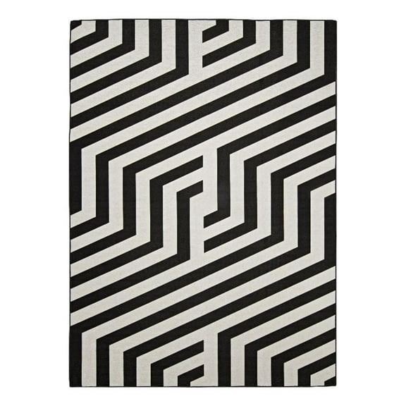 Linon Indoor Outdoor Machine Washable Kona Accent 3'x5' Rug in Ivory and Black