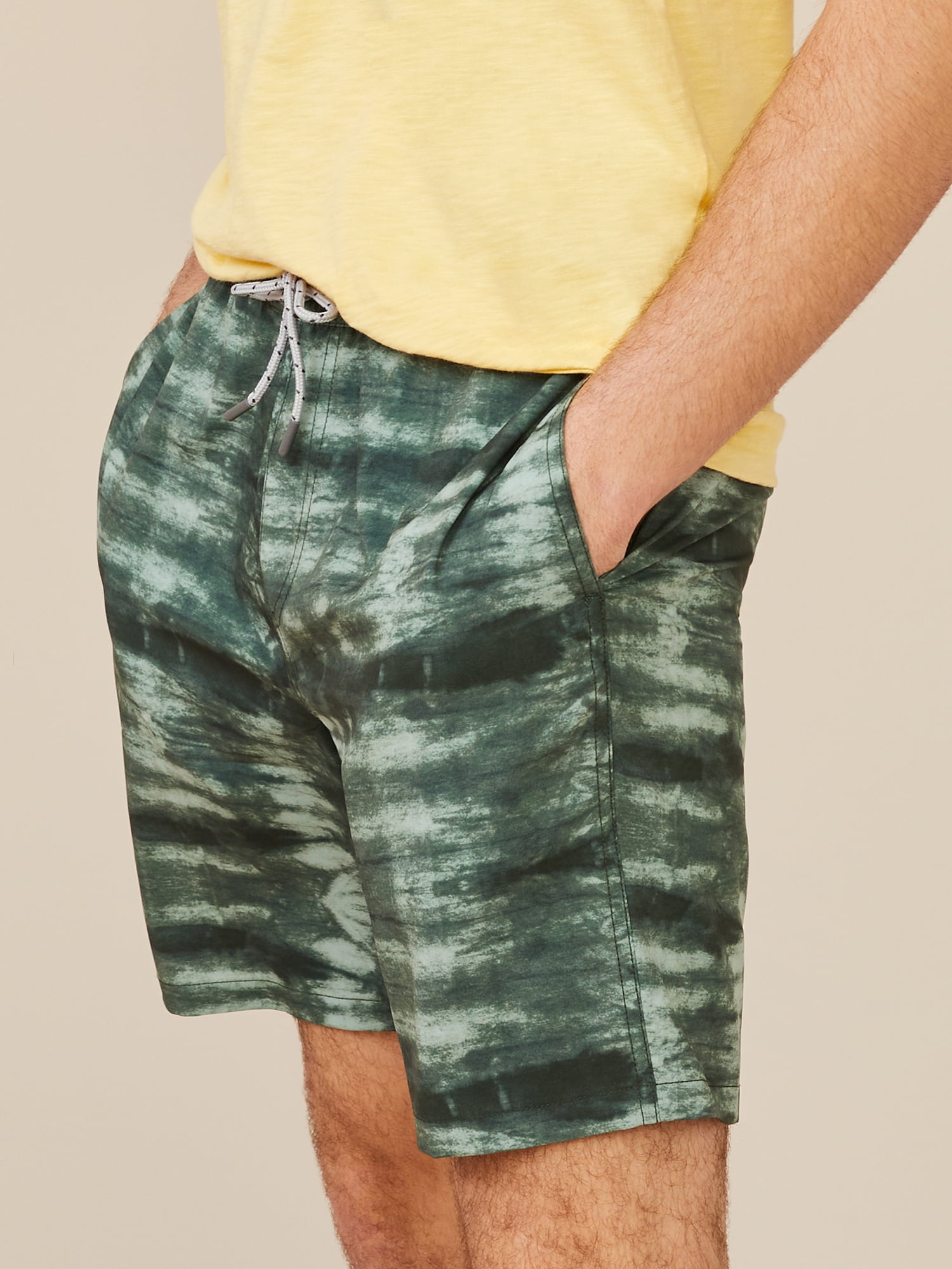 Free Assembly Men's 7" Volley Swim Shorts