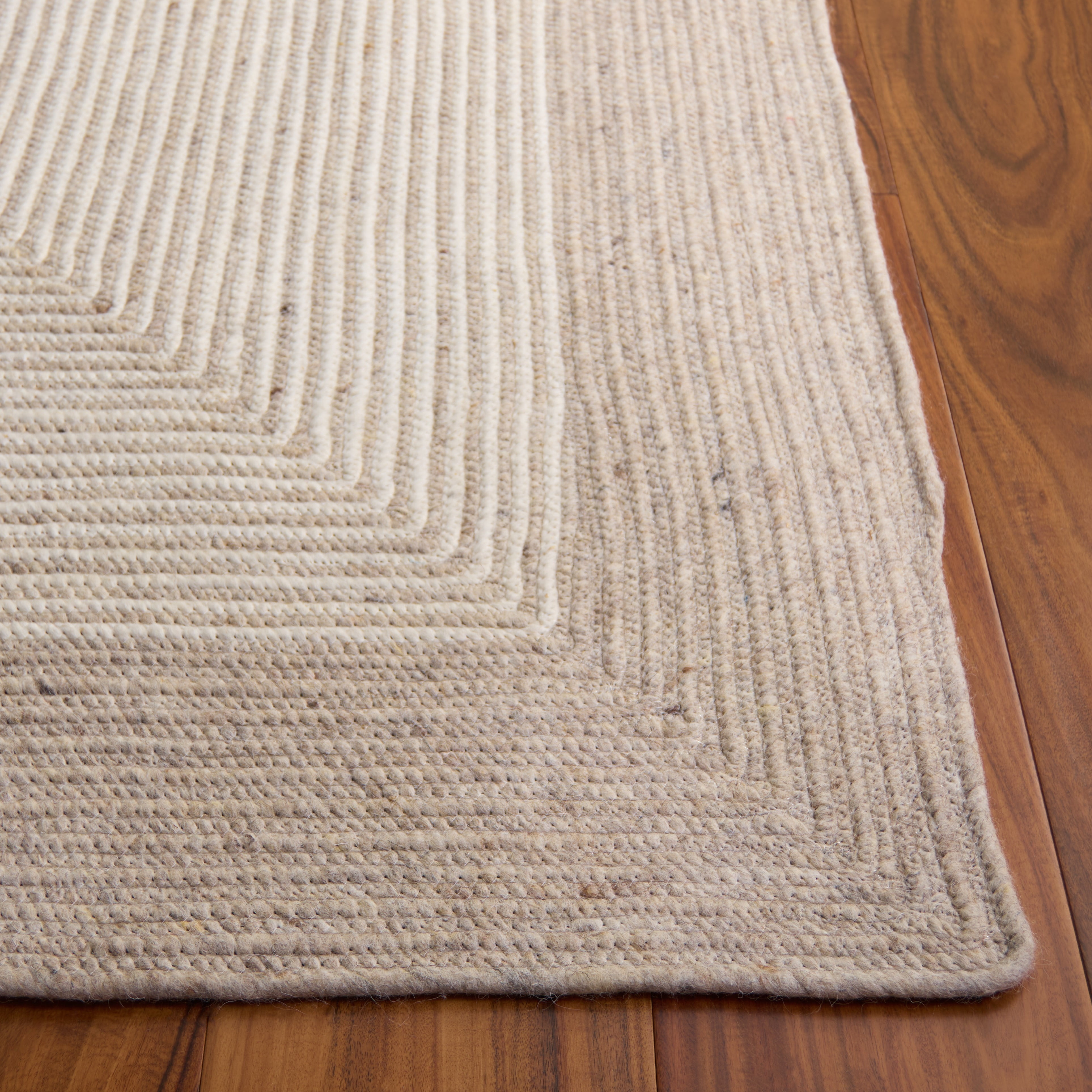 SAFAVIEH Braided Lars Geometric Reversible Area Rug, Beige/Ivory, 4' x 6'