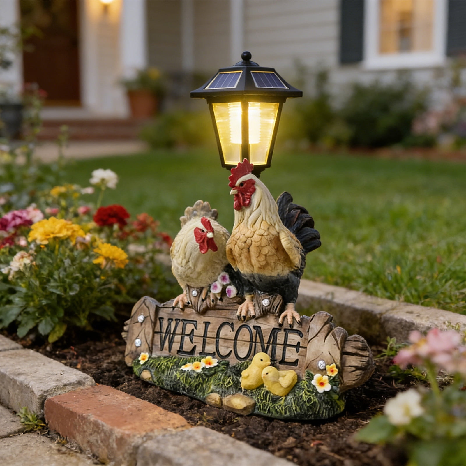 Solar Chicken Couple Garden Light, Outdoor Resin Figurine LED Lamp, Waterproof Yard Pathway Decor, Memorial Statue for Home Patio Lawn