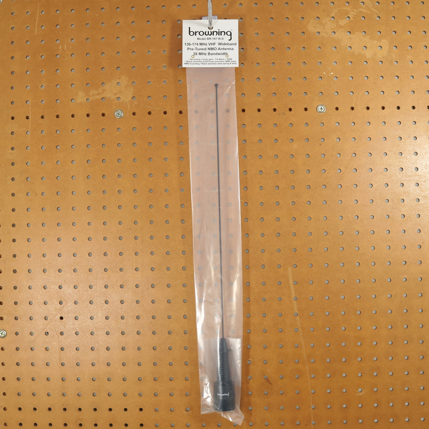 Browning 160-Watt Wide-Band 136 MHz to 174 MHz Unity-Gain Antenna with NMO Mounting, Black