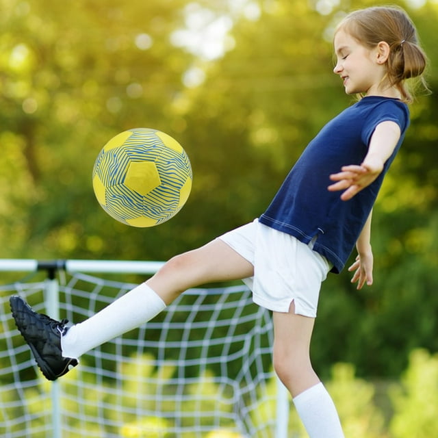LJNYFDC Soccer Ball Soccer Ball Easy to Inflate Kick resistant Faux Leather Size 5 Professional Training Football with Pump Daily Use Football 1 Set