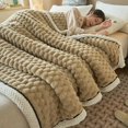 thumbnail image 1 of Mantas de piel suave y esponjosa de lujo para invierno, mantas de terciopelo de leche más gruesas, mantas cálidas para cama doble, sofá, siesta de oficina, edredón cómodo para pareja, 1 of 4