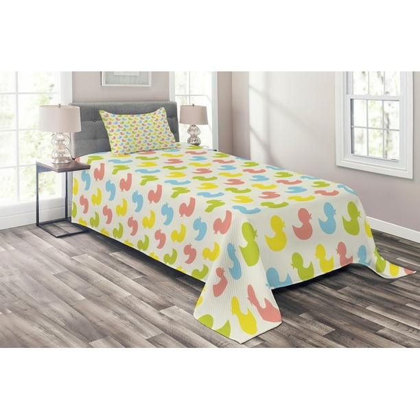 Rubber Duck Coverlet Set, Colorful Ducklings Baby Animals Theme Pastel