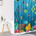 thumbnail image 4 of Juego de cortina de ducha con diseño de conchas marinas de playa, tapa de inodoro y alfombras antideslizantes, juego de 4 cortinas de ducha con diseño de estrellas de mar y 12 ganchos, juego de baño, 4 of 7
