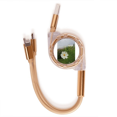 thumbnail image 1 of White Cosmos Cable de carga telescópico múltiples USB tres en uno, 1 of 3