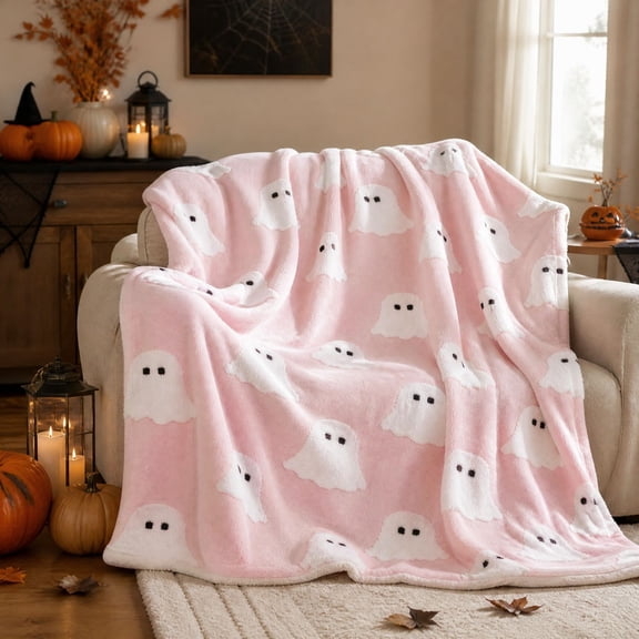 Halloween Pink Ghost Blanket Throw Blanket Soft Flannel Fleece, Cute Halloween Cozy Spooky Gifts Decor, Western Boho Holiday Decorations, for Couch Sofa Bed, 40"x50"