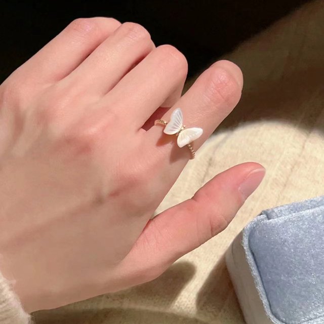 Anillo de fantasía de estilo dulce Hepburn que combina con todo, pulsera de anillo abierto de alta calidad con diseño de nicho de flores exquisito para mujer
