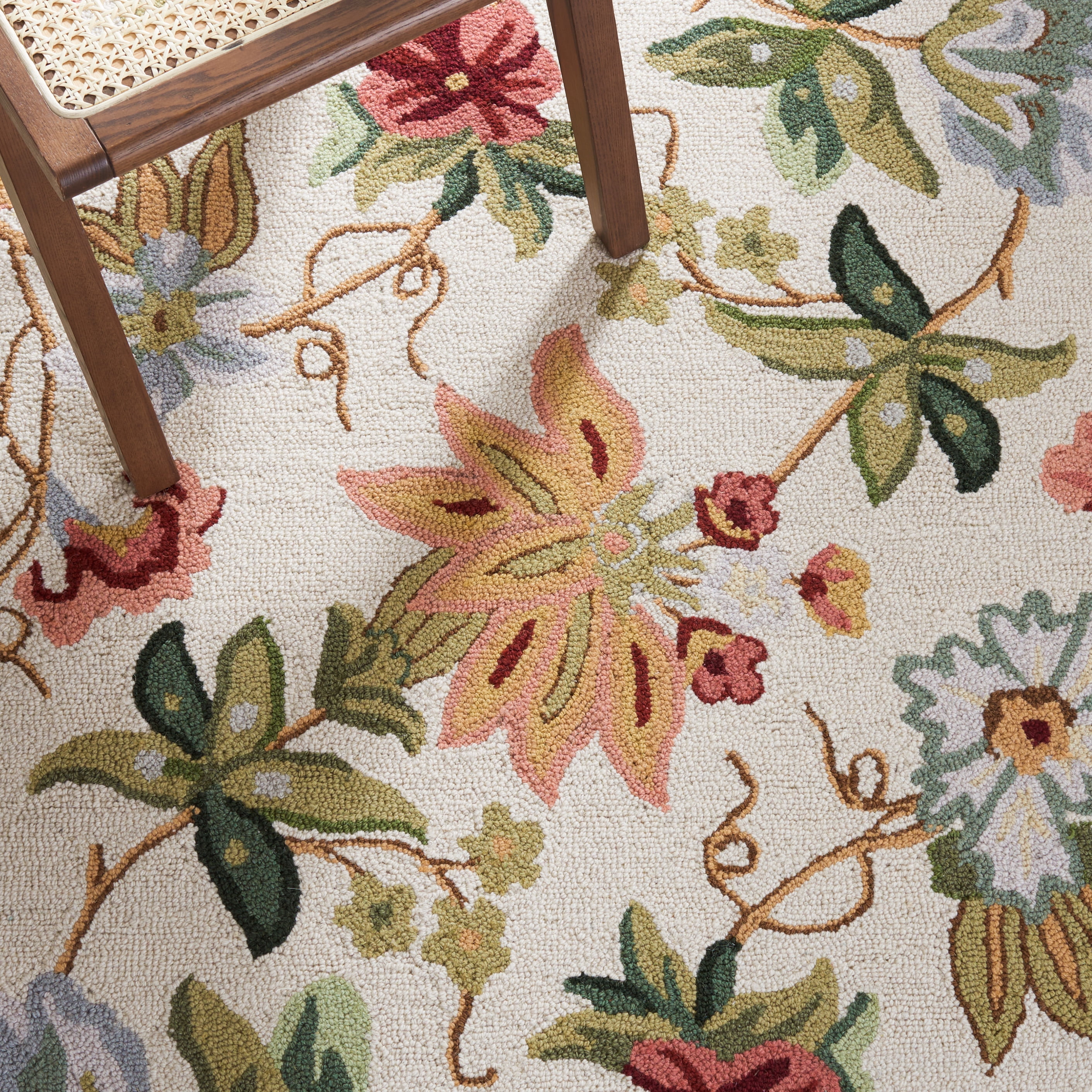 Safavieh Chelsea Gisselle Bordered Wool Area Rug, Ivory, 5' x 5' Square