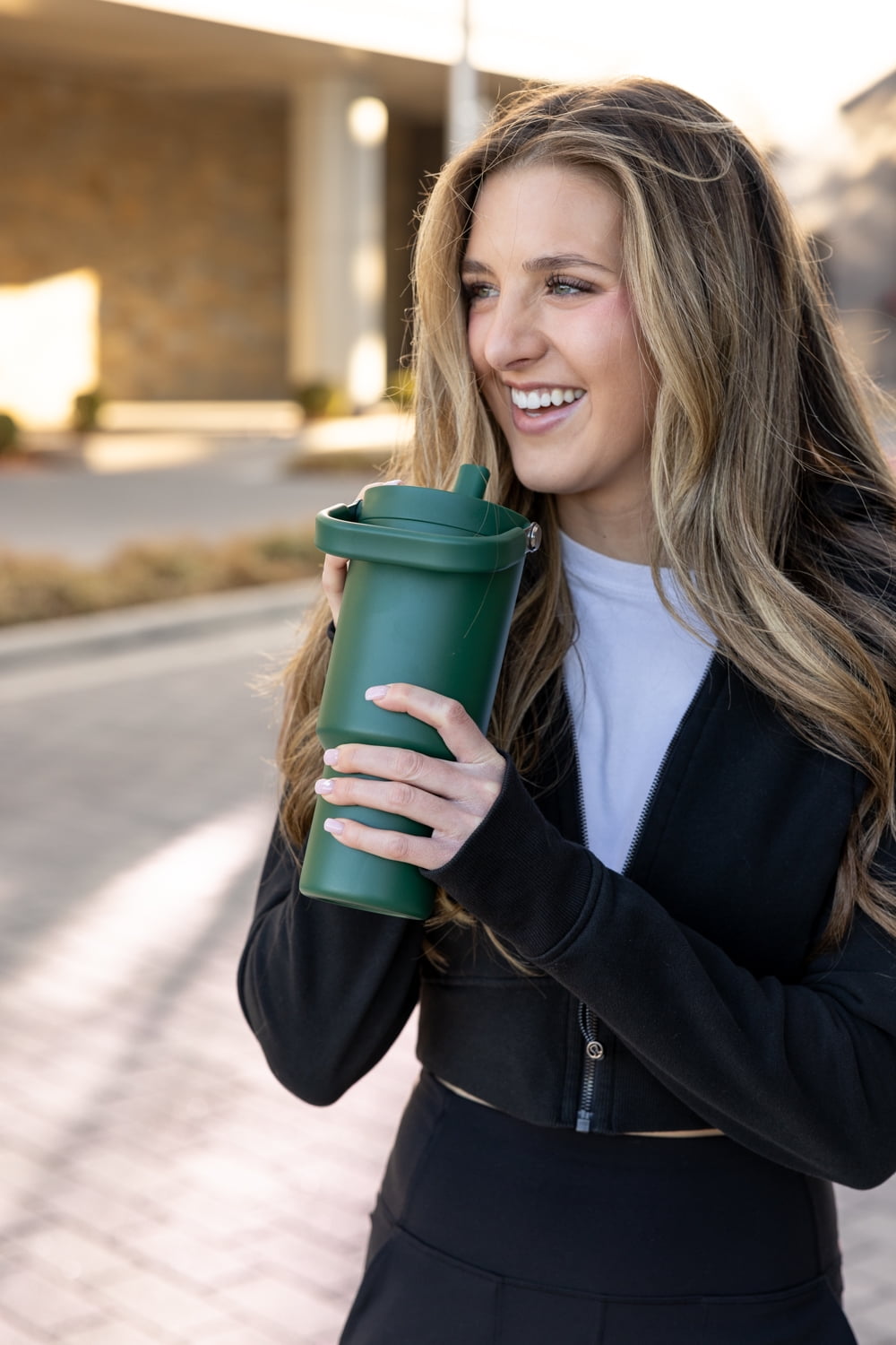 Simple Modern 30 fl oz Insulated Stainless Steel Trek Pivot Tumbler with Straw Lid and Top Handle|Forest