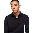 thumbnail image 2 of Polo Tommy Hilfiger de manga larga de corte regular para hombre, 2 of 4