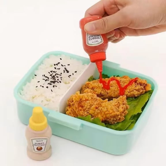 4 PCS Condiment Bottles,1Oz Mini Ketchup Bottle for Lunch Box Mini Squeeze Bottles for Sauces,Ketchup and Mustard Squeeze Bottle,Travel Condiment Containers,Picnic Accessories