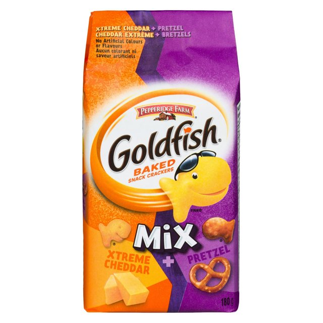 Pepperidge Farm® Goldfish® Mini-craquelins Mélange Cheddar extrême et bretzels (Sachet de180g)