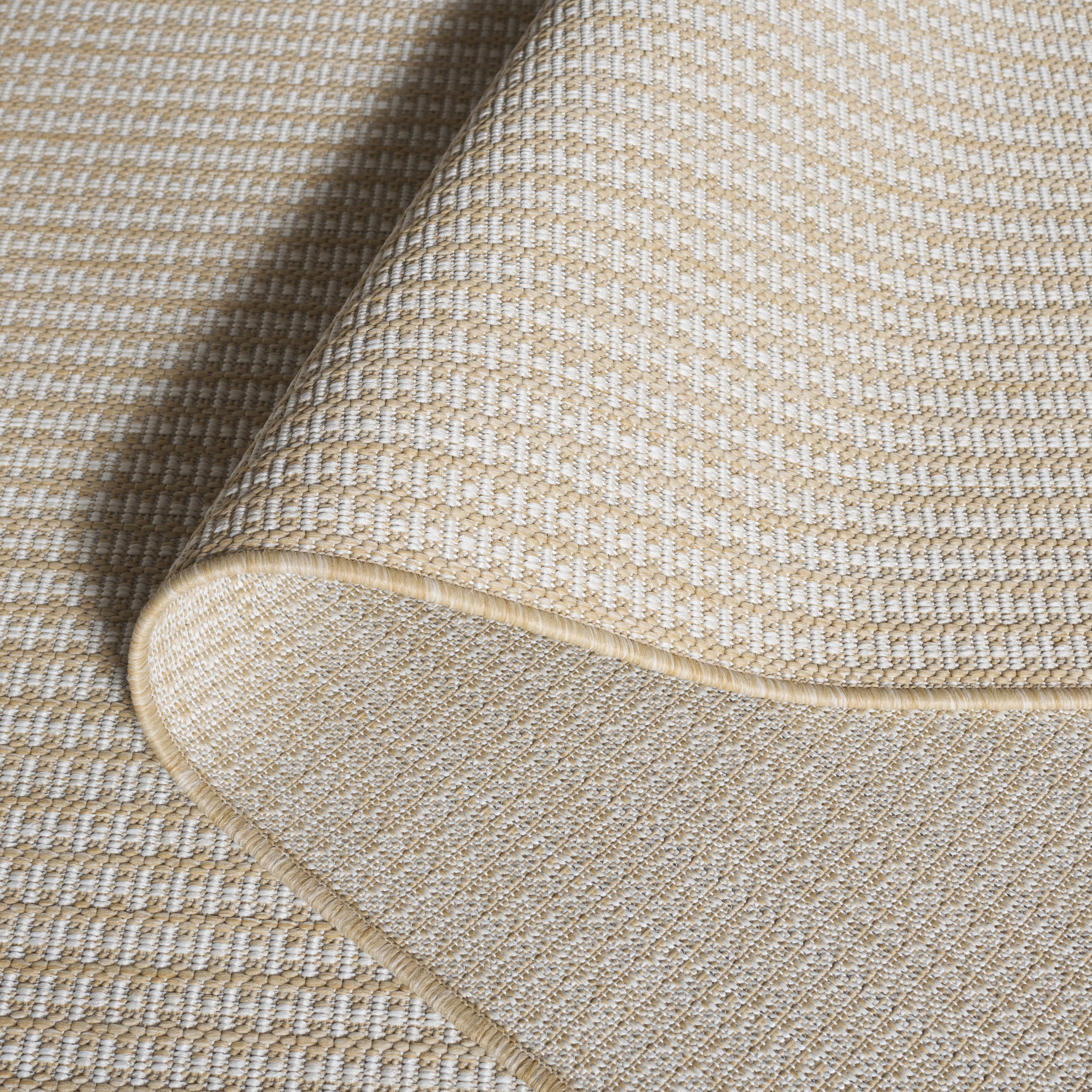 SAFAVIEH Terrace Eadaoin Geometric Indoor/Outdoor Runner Rug, Beige/Ivory, 2'3" x 8'