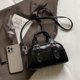 thumbnail image 3 of Bolso Tipo Cartera Bandolera A La Diario Con Cierre para Mujer, 3 of 9