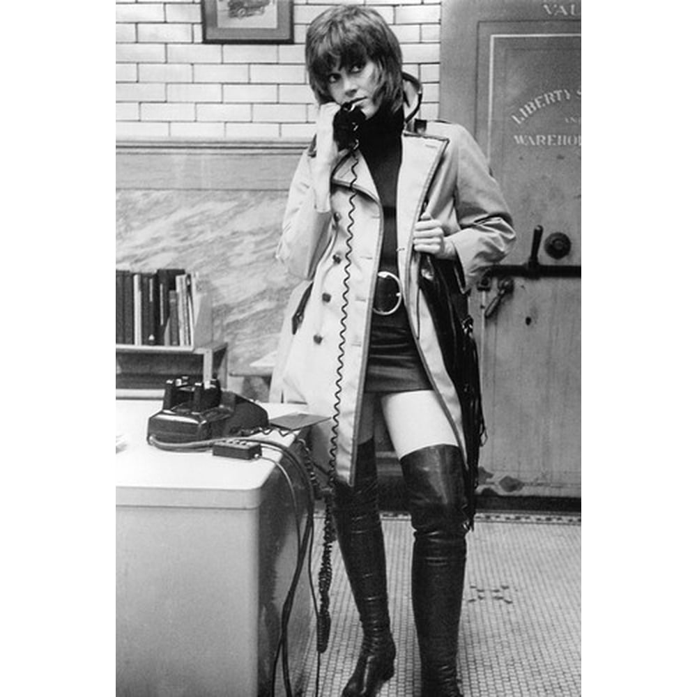 Klute Jane Fonda High Heel Boots 24x36 Poster - Walmart.com - Walmart.com