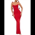 thumbnail image 1 of Vestidos Largos de Noche para Mujer con Escote Halter, Espalda Descubierta y Tirantes Finos, con Flores Estereoscópicas Rojo S, 1 of 10