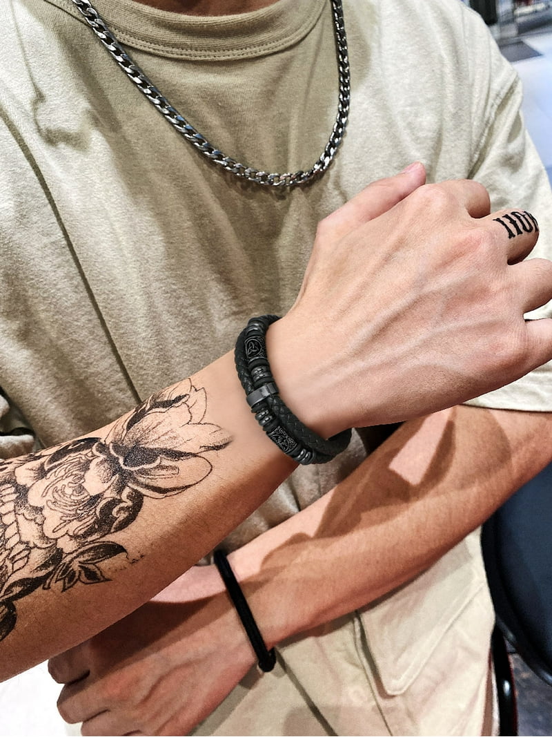 HZMAN Viking Leather Bracelet - Adjustable Wide Cuff With Celtic Knot Design