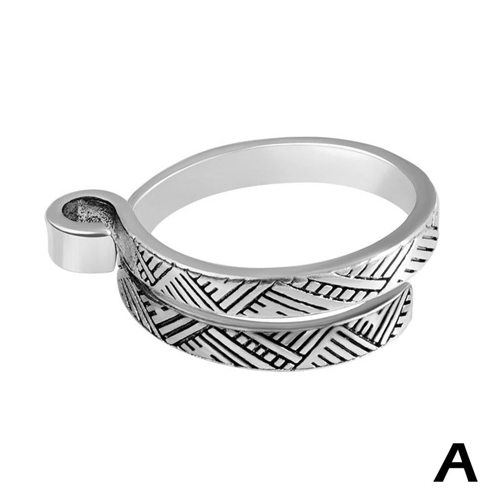 1pc Adjustable Knitting Loop Crochet Ring, Open Finger Ring Yarn Guide Crocheting  Accessories Knitting Thimble 2023 - US $15.59
