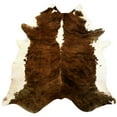 thumbnail image 1 of HomeRoots 334418 Tapis Brésilien Classique en Peau de Vache, 1 of 1