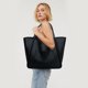 thumbnail image 2 of Bolso de hombro KKXIU de cuero vegano negro para mujer, 2 of 7