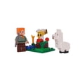 thumbnail image 3 of Minifigura de juguete LEGO Minecraft: Alex con bebé llama y abeja, 3 of 3