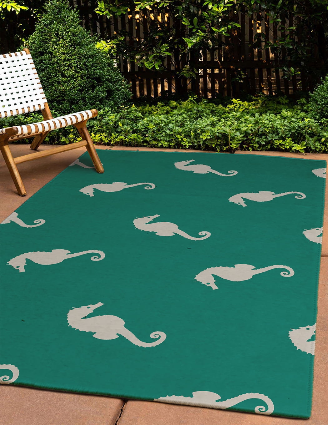 4' x 6' Simply Daisy Sea Horses Beach Style Chenille Area Rug, Kelly Green