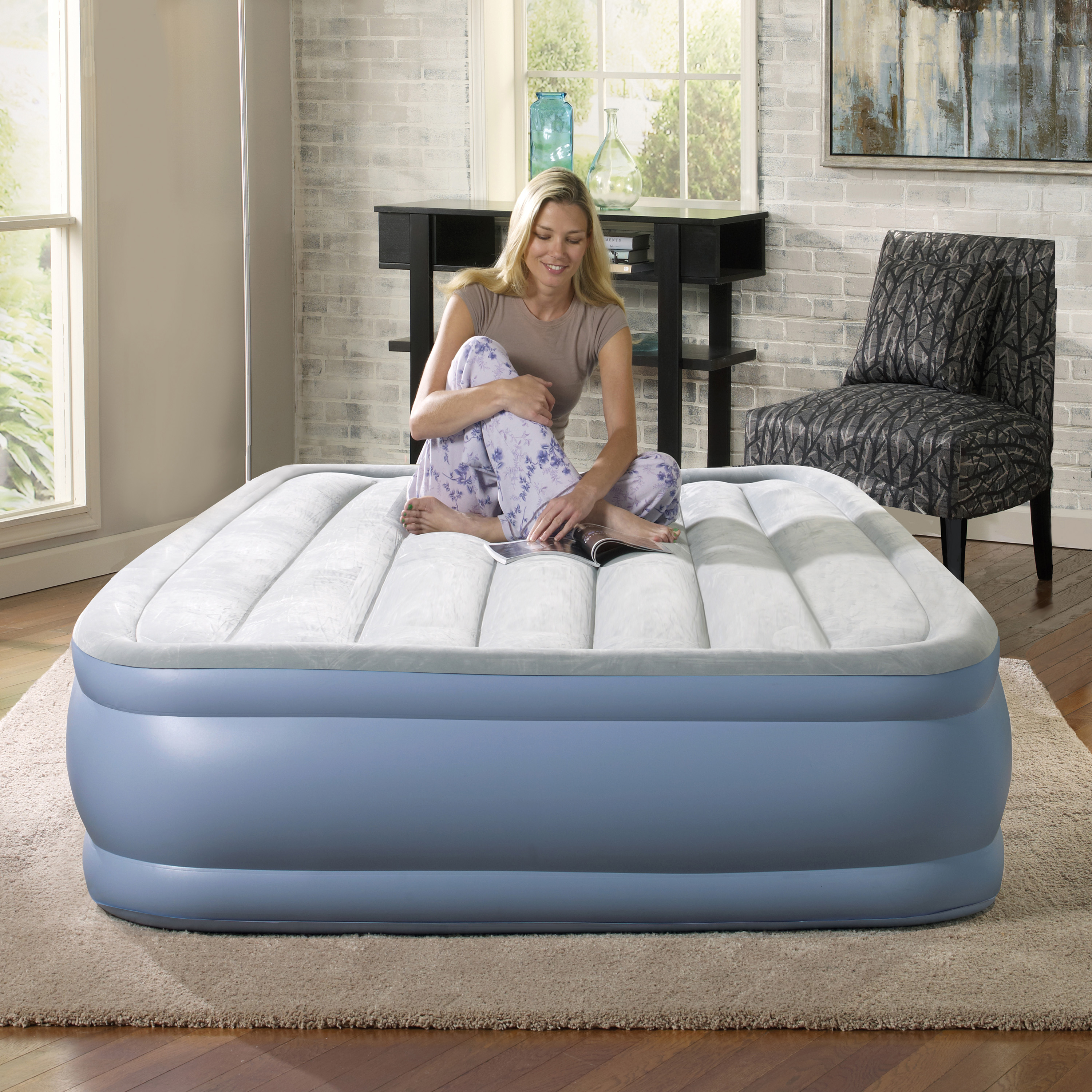 Beautyrest Hi Loft 16" Full Air Bed Mattress, Raised Inflatable Blow-Up Bed, Powerful Pump, Adjustable Firmness - image 4 of 12