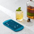 thumbnail image 4 of Bandeja para cubitos de hielo Houdini Mini Crushed, 160 cubos, color azul, 4 of 5