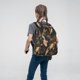 thumbnail image 5 of Fotbe Koi Fish Tranquility Mochila Ligera para Hombres y Mujeres - Duradera y Resistente al Agua, Ideal para Escuela, Trabajo, Viajes y Uso Diario, 5 of 7
