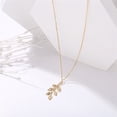thumbnail image 4 of Collier Long Pendentif Feuille Rétro Simple Tempérament Tendance Chaîne de Clavicule, 4 of 9