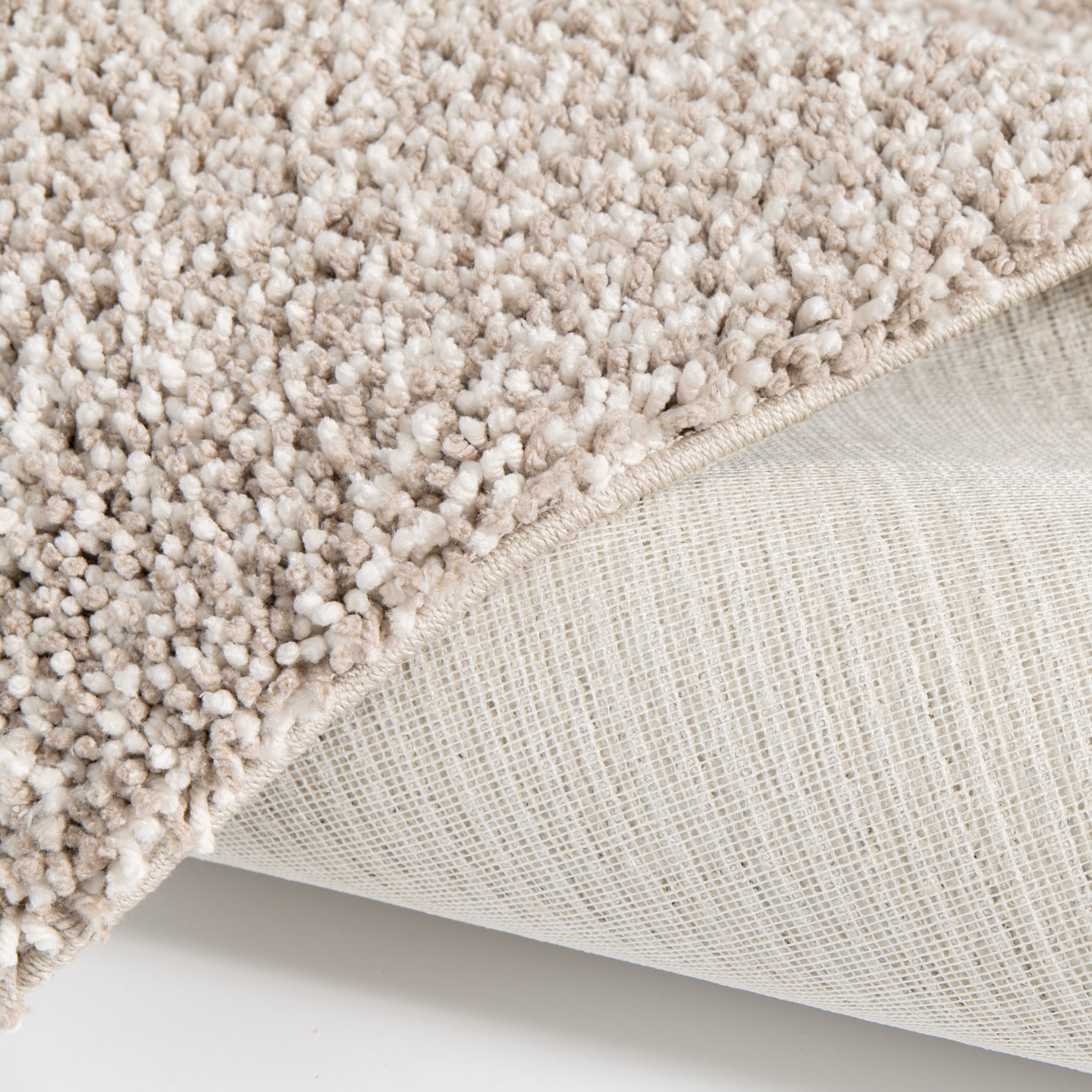 Empire Noodle Shag 5'x7' indoor area rug