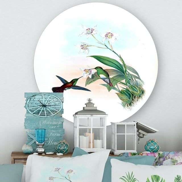 Designart - Vintage Hummingbird Flying To A Flower - Traditional Metal Circle Wall Art