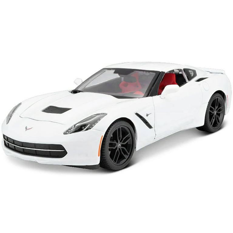 2014 Chevrolet Corvette Stingray C7 Z51 White 1/18 Diecast Model