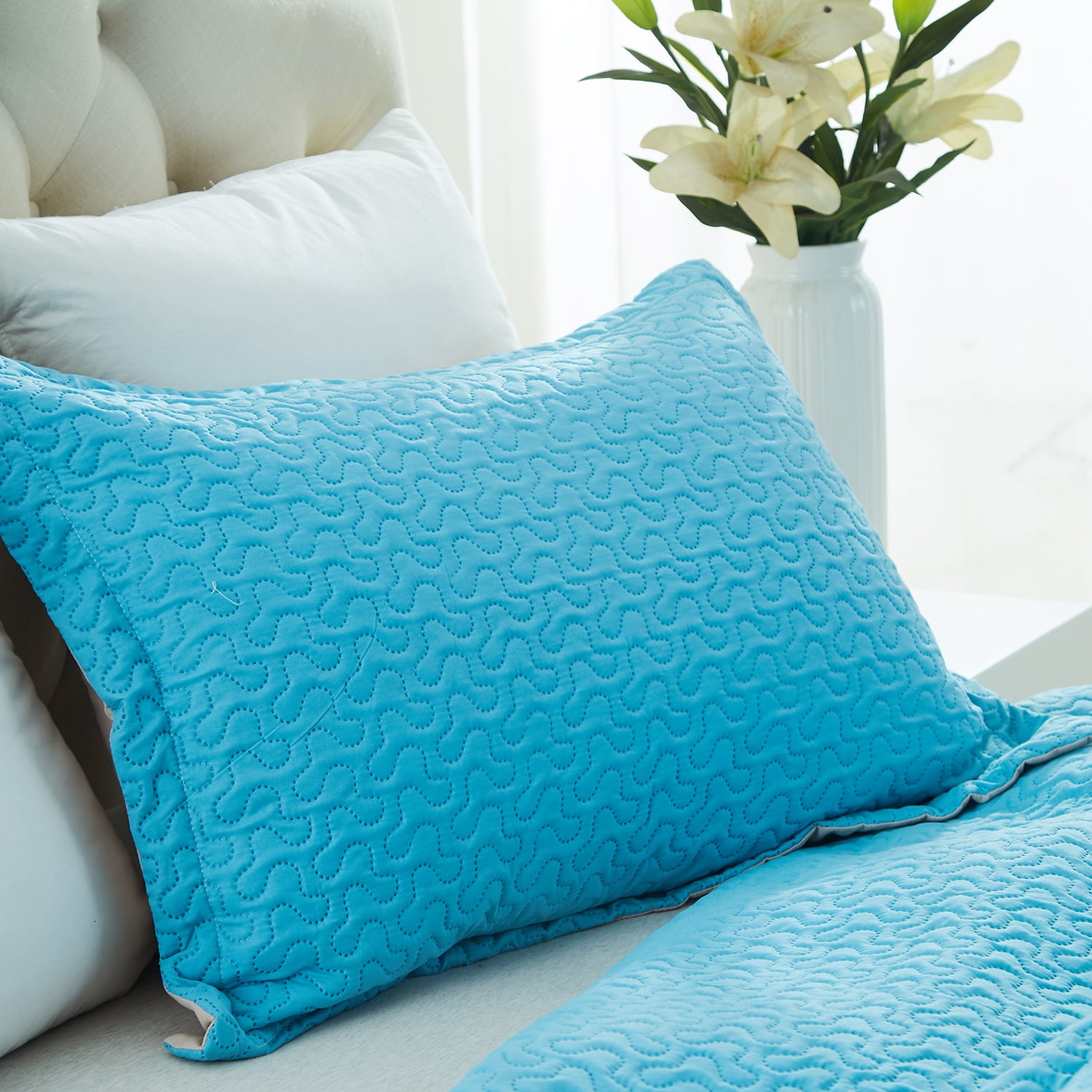 JML Quilt Set King 3 Piece Coverlet, Microfiber Embossed Bedspread with 2 Shams,92"x104"